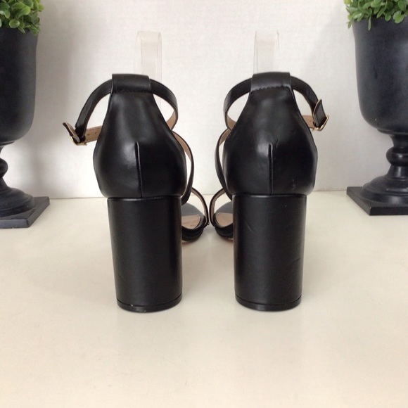 Steve Madden Sundaze Black Heeled Sandals, 10M - Picture 3 of 8